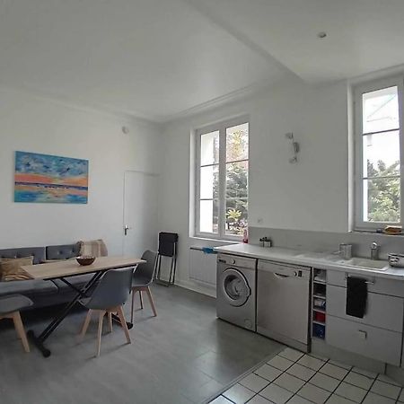 Charmant Deux Pieces A Arcueil, Mitoyen A La Maison Des Examens Apartman Kültér fotó