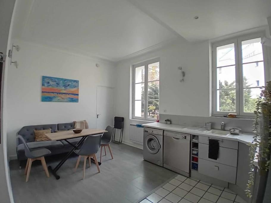 Charmant Deux Pieces A Arcueil, Mitoyen A La Maison Des Examens Apartman Kültér fotó