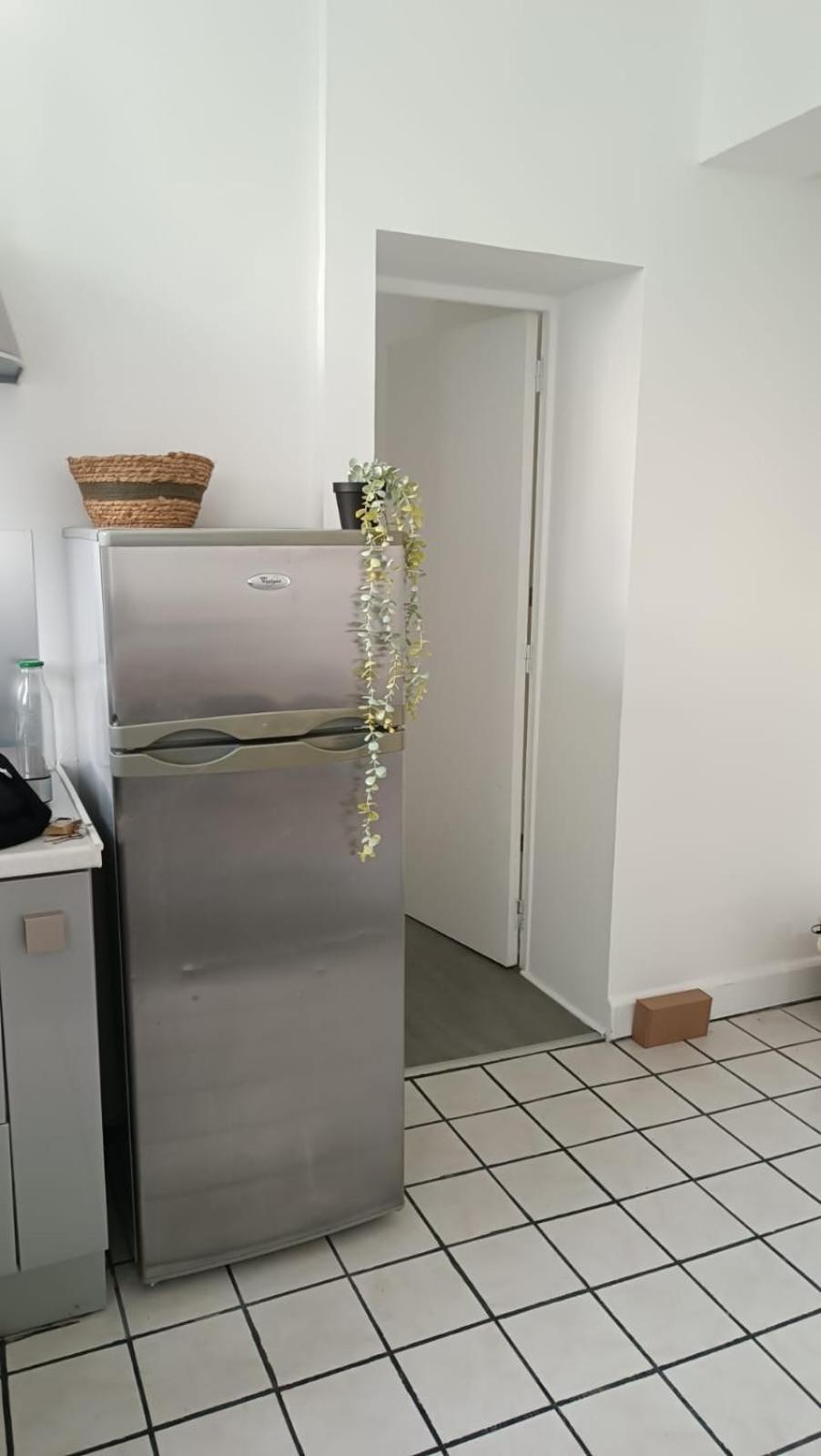 Charmant Deux Pieces A Arcueil, Mitoyen A La Maison Des Examens Apartman Kültér fotó